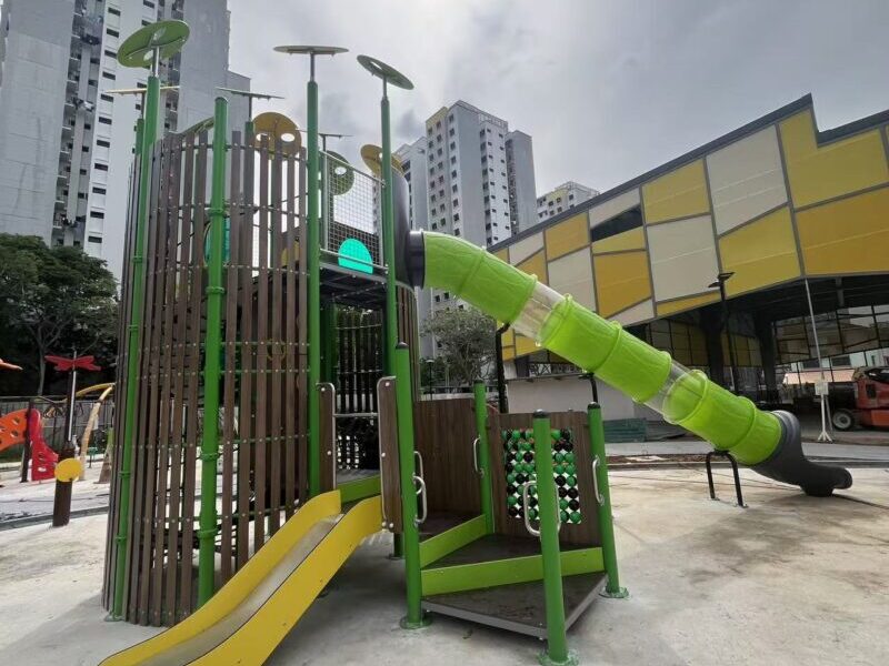This KidsVenture's modern, space-efficient playground installation was designed to bring high-impact play value to a compact urban setting. Blending sleek architectural lines with nature-inspired outdoor playground.